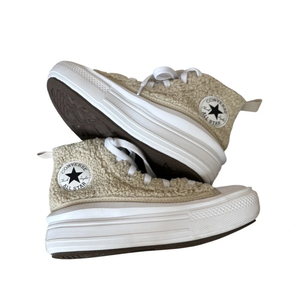 Converse Chuck Taylor All Star Sherpa Platform High Top Sneakers Kids Size 1